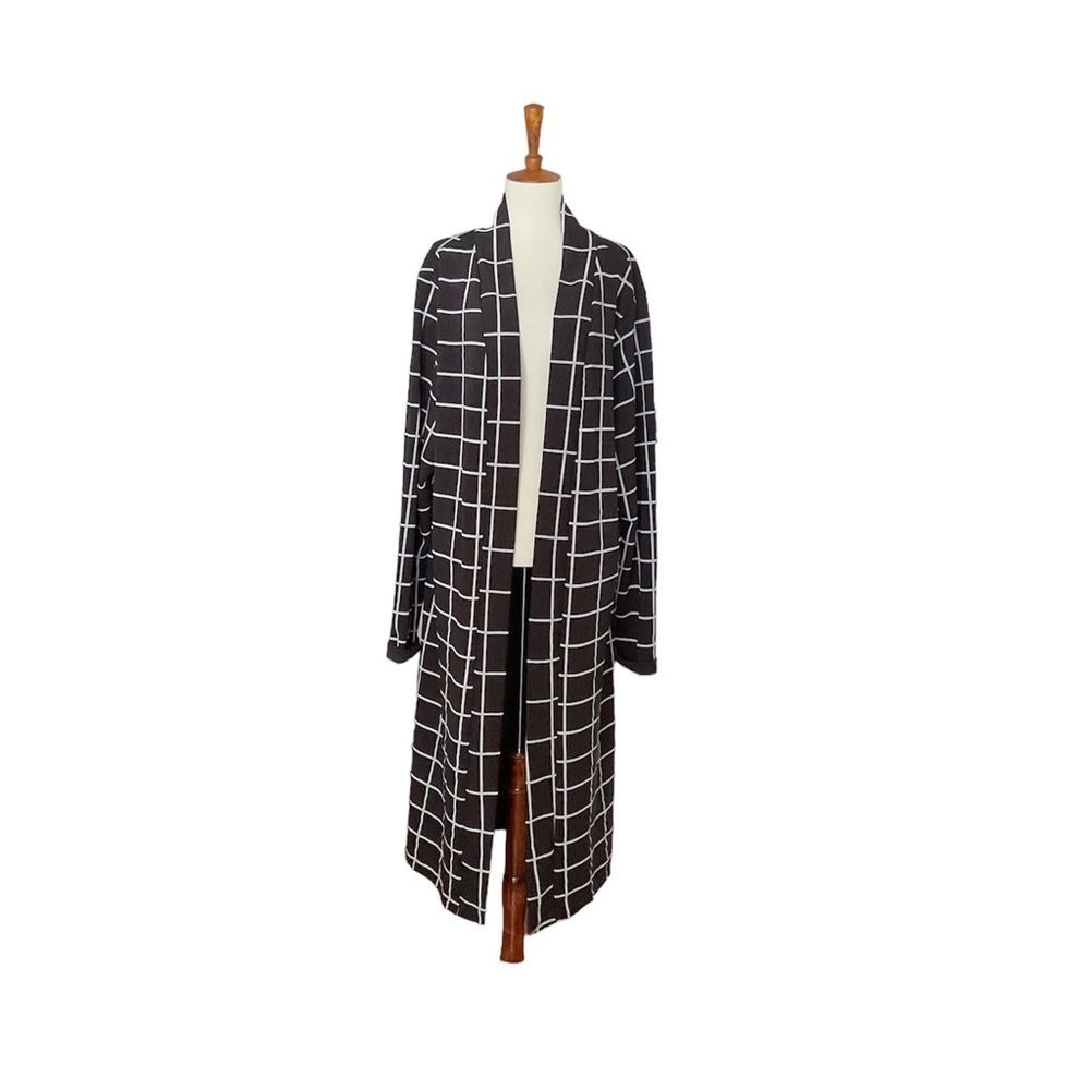 Boohoo Long Open Front Duster Size 16 Black White